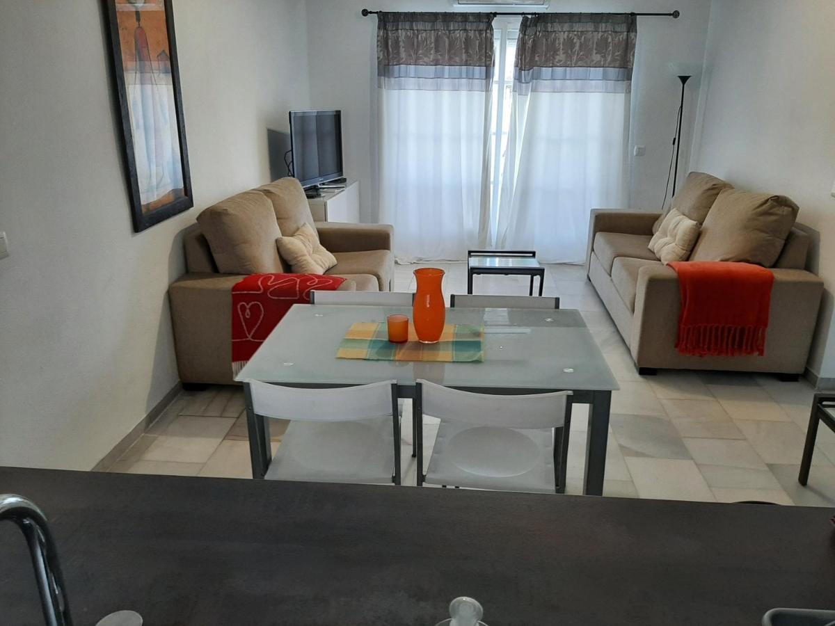 Puerto De La Duquesa Beach Apartment Castillo de Sabinillas エクステリア 写真