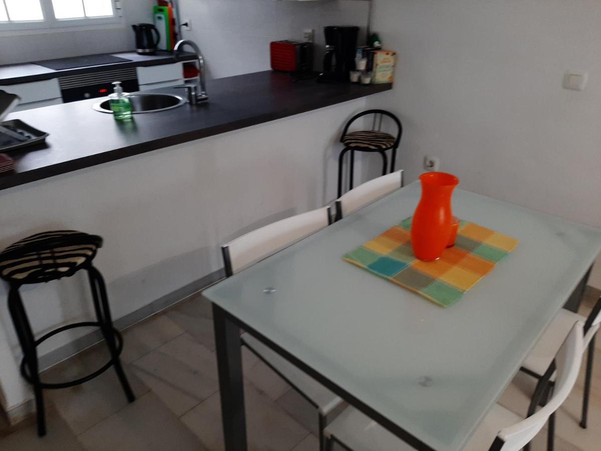 Puerto De La Duquesa Beach Apartment Castillo de Sabinillas エクステリア 写真