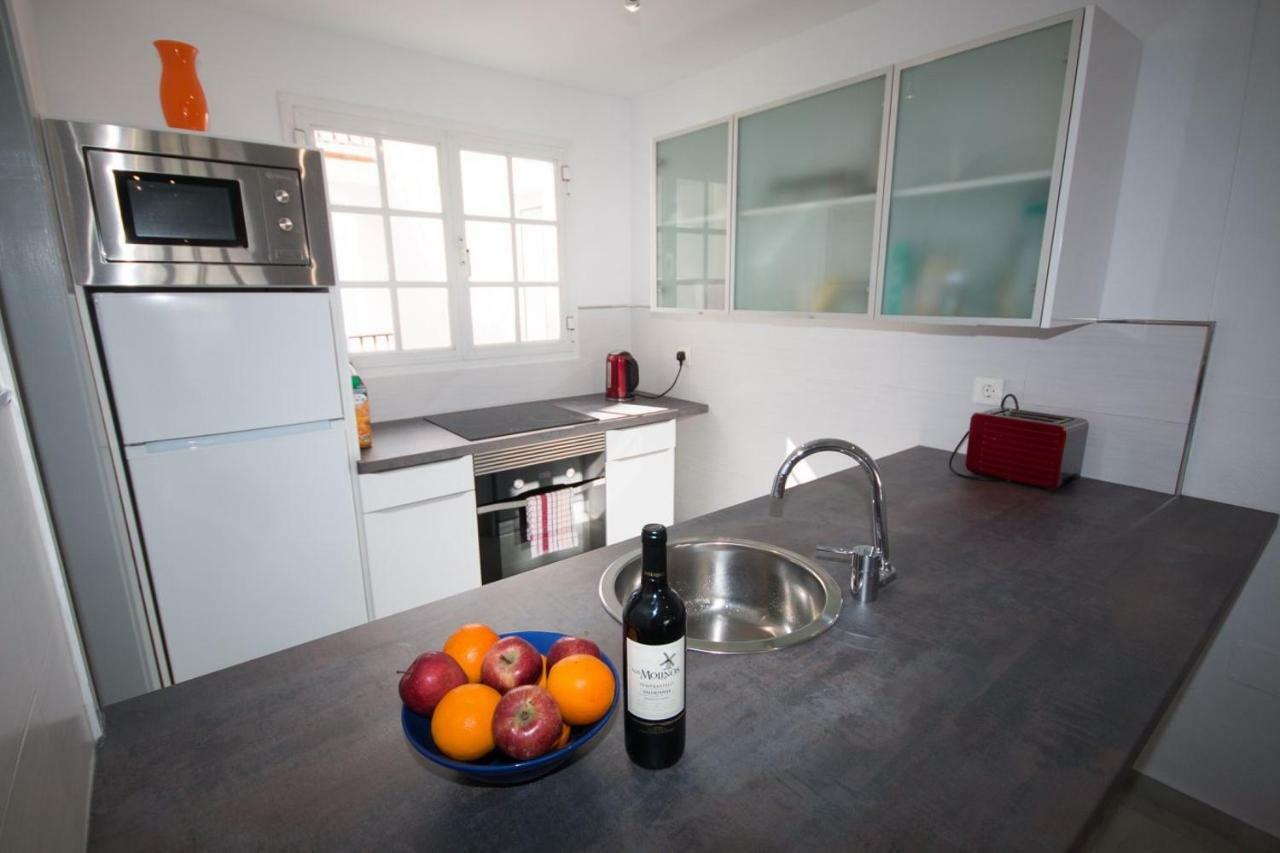 Puerto De La Duquesa Beach Apartment Castillo de Sabinillas エクステリア 写真