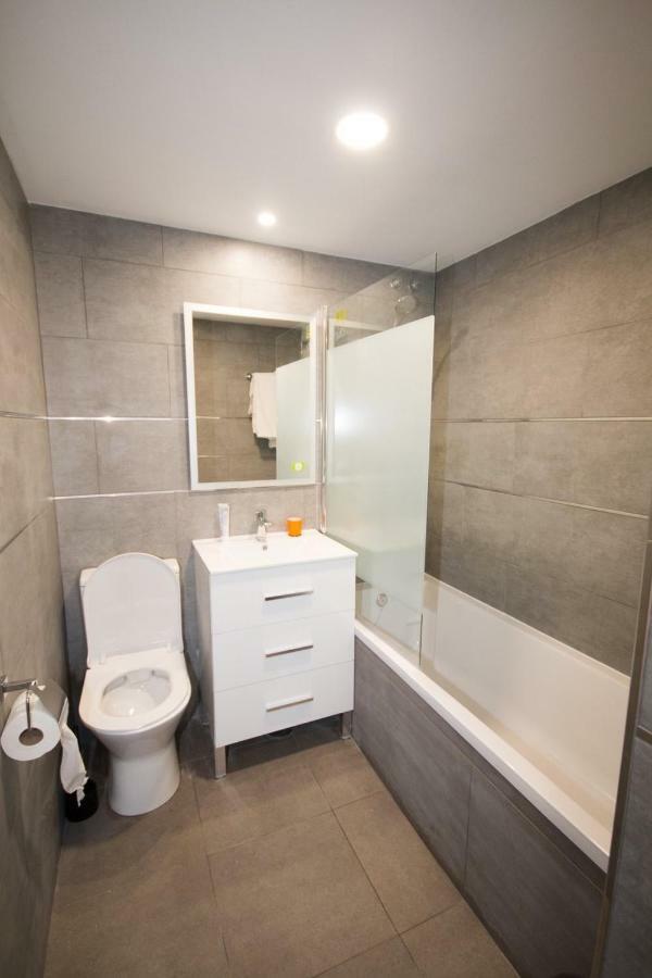 Puerto De La Duquesa Beach Apartment Castillo de Sabinillas エクステリア 写真