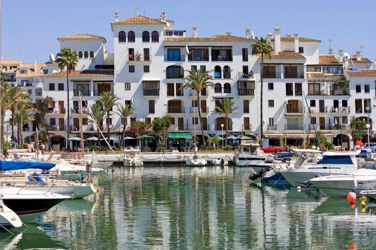 Puerto De La Duquesa Beach Apartment Castillo de Sabinillas エクステリア 写真